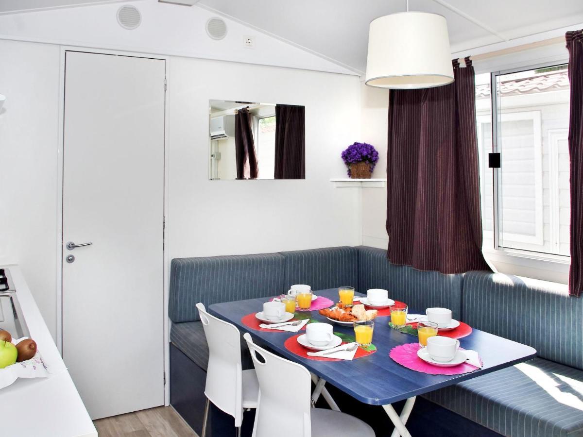 Holiday Home Rosapineta Camping Village-1 By Interhome Dış mekan fotoğraf